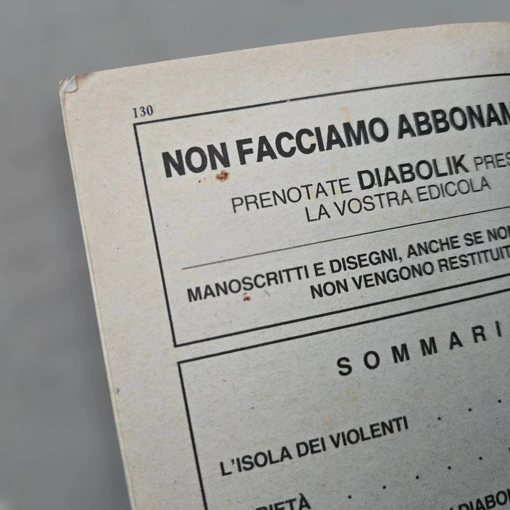 VTG DIABOLIK Comic Book Italian IL‎ GIALLO A FUMETTI L ISOLA DEI VIOLENTI 1990